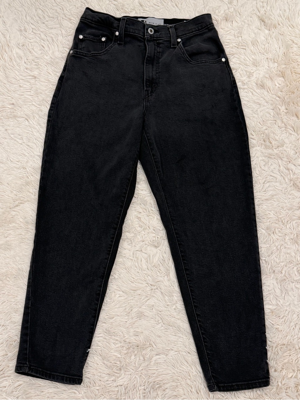 Levi’s SilverTab Women’s Mom Jeans Size 29‎ Faded Black Ankle High Rise Tapered